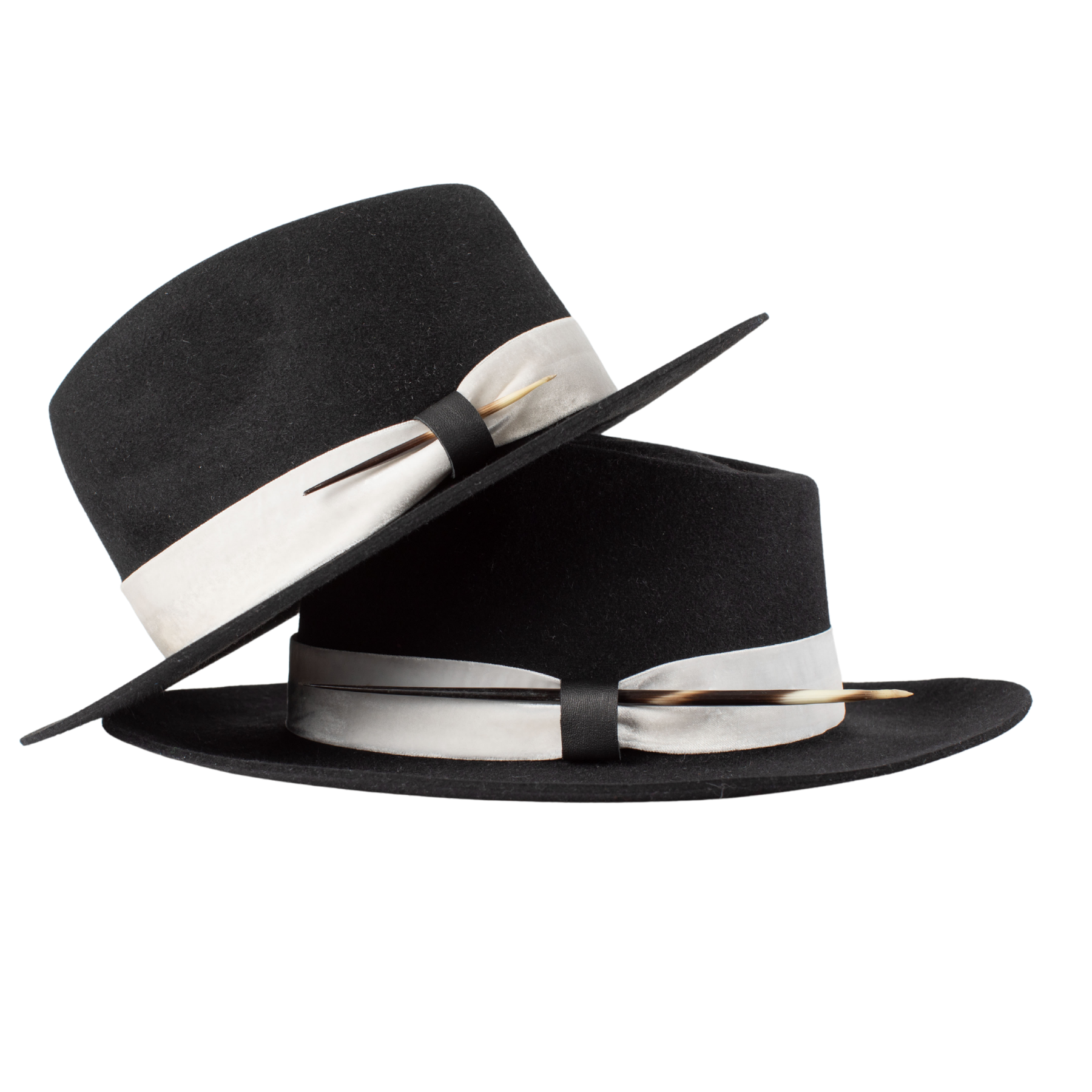 Sombrero fedora negro ala subida